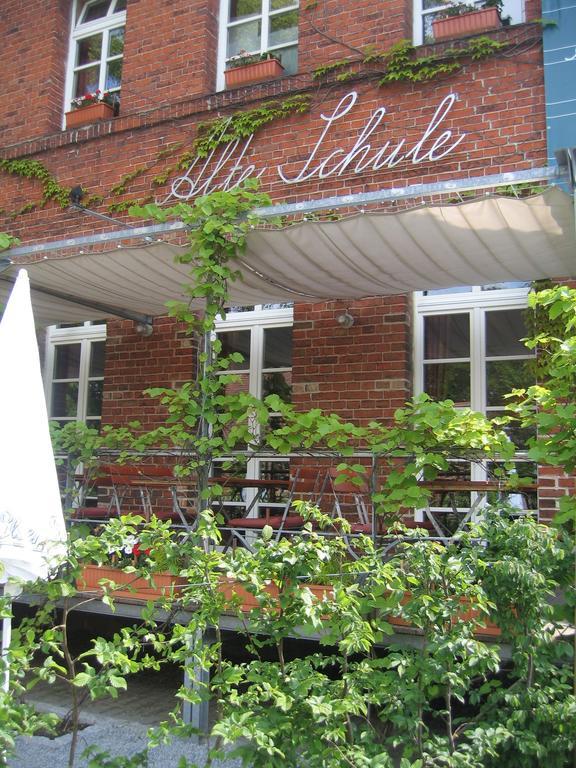 Alte Schule Reichenwalde Hotell Eksteriør bilde
